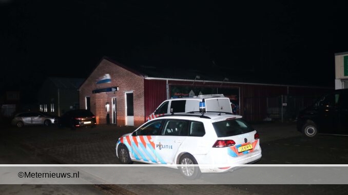POLITIE DOET IN VAL IN DRUGS PAND GRONINGEN2