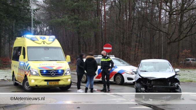 autos botsen in emmen4