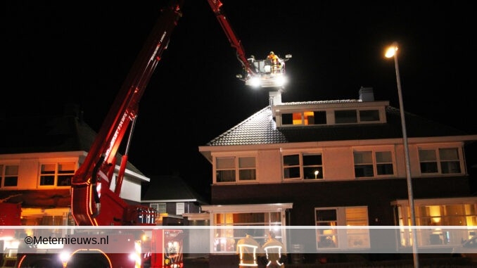 schoorsteenbrand in emmen2