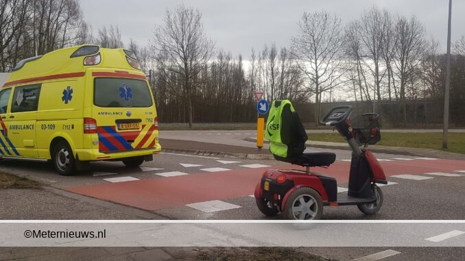 SCOOTMOBIELSTER GEWOND NA AANRIJDING IN DRENTSE MEPPEL3