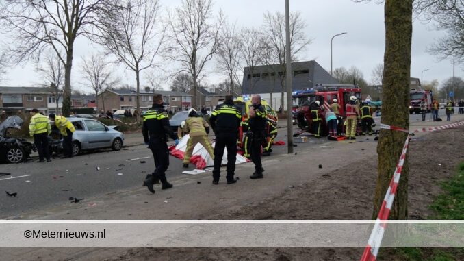 ongeval vier auto's hoogeveen7