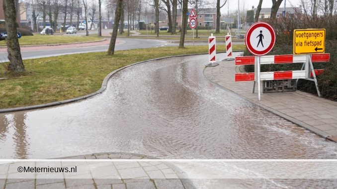 waterleiding lek Thorbeckelaan Assen
