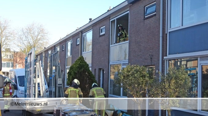 slaapkamerbrand in Meppel5
