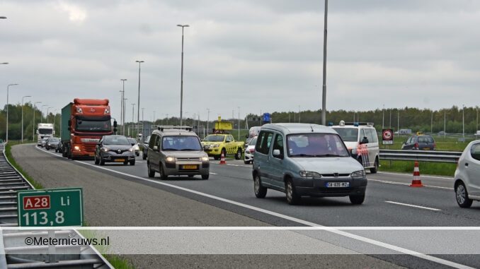 File na ongeval op de A28 bij Staphorst