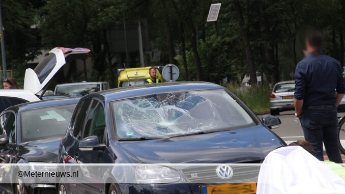 fietsster gewond na aanrijding in Groningen