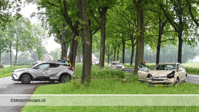 ongeval autos De Groeve