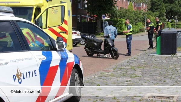 ongeval scooterrijder fietser rijdt door Groningen
