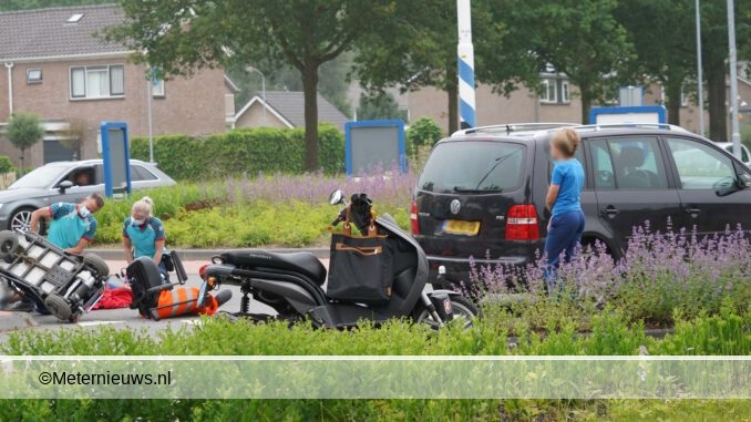 scootmobieler gewond na botsing met automobilist in Drentse Rode