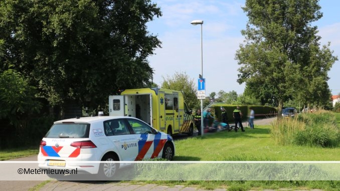 Bromfietser valt en raakt ernstig gewond in Groningen3