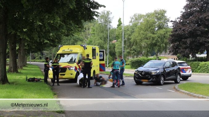 fietsster gewond na aanrijding in Hoogezand
