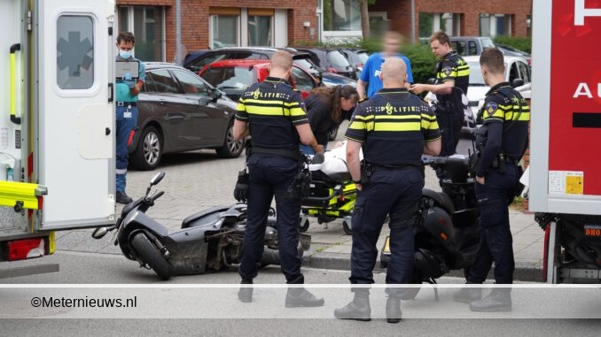 scooterrijder botsen in Groningen