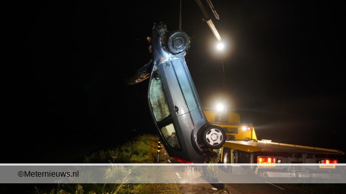 auto te water in Baarlo