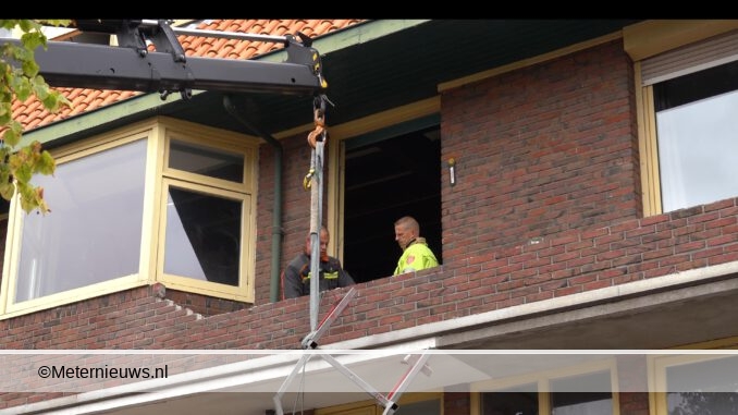 balustrade valt van tweede verdieping Groningen