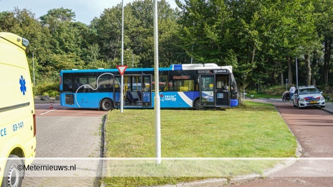 lijndienstbus van de weg in Norg4