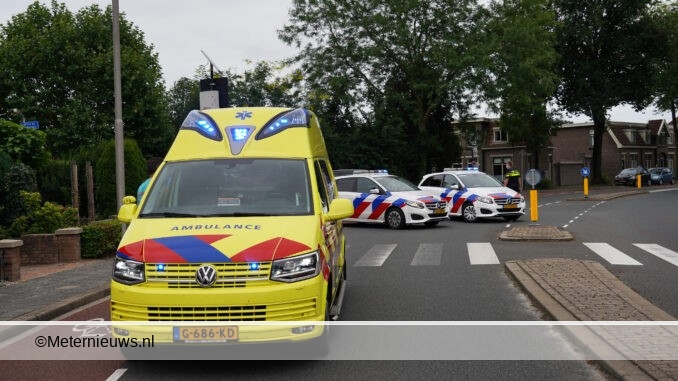vrouw van zebra gereden in Meppel