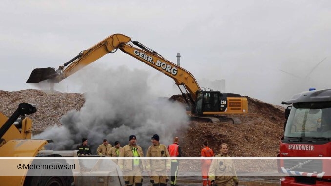 broei in houtsnippers bult Farmsum