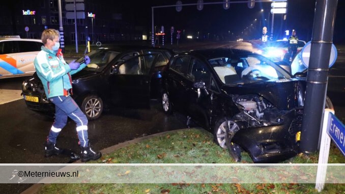 ongeval verkeerslichtkruising Emmen