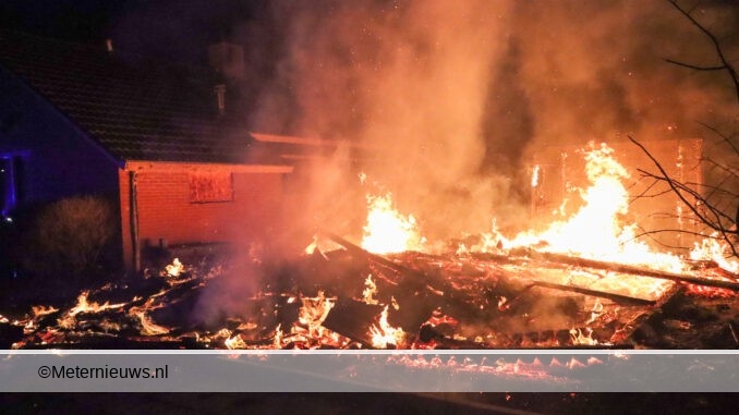 schuur veenoord afgebrand in veenoord