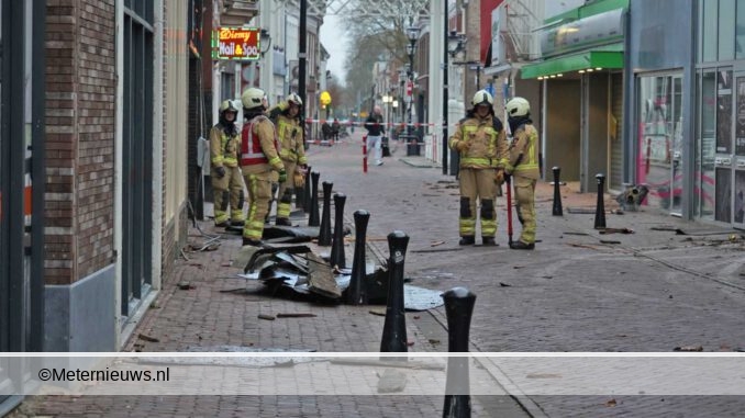 dak van pand in winkelcentrum Meppel