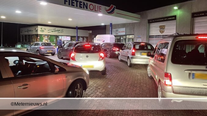 langefilesbijtankstations