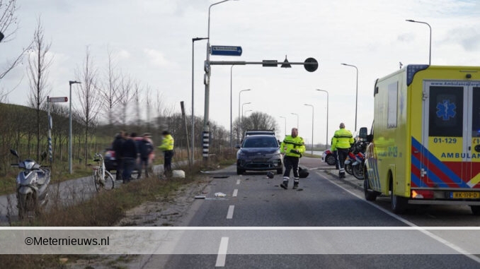 scooterrijder ernstig gewond na aanrijding Groningen