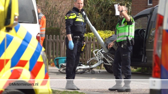 fietser zeer zwaar gewond na ongeval in Assen4