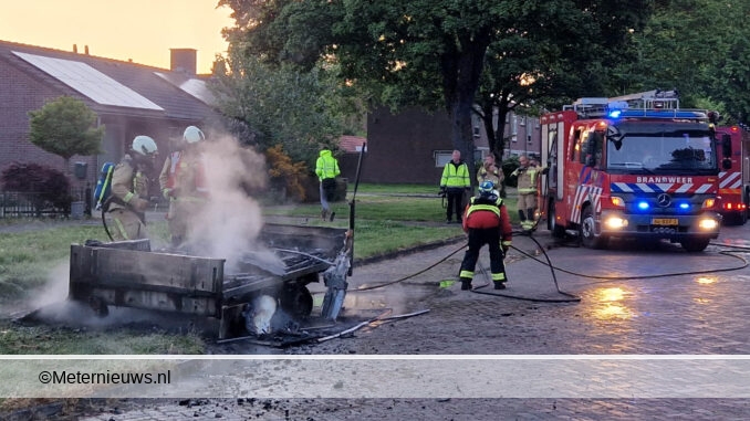 aanhanger in de brand Hoogeveen1