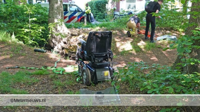 man in sloot Assen