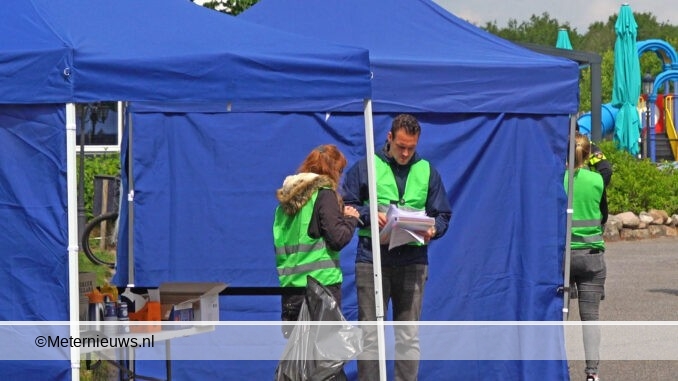 politie onderzoek camping Nijensleek
