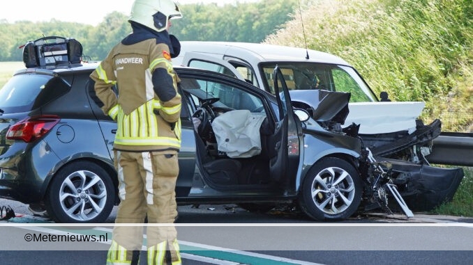 2frontaleaanrijdingN36Arrien11062022