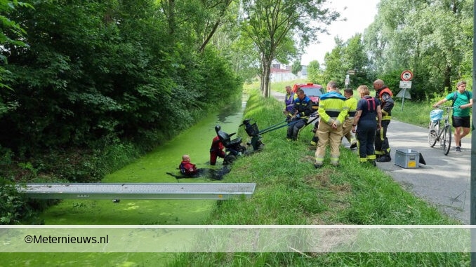 scootmobielster in sloot Groningen