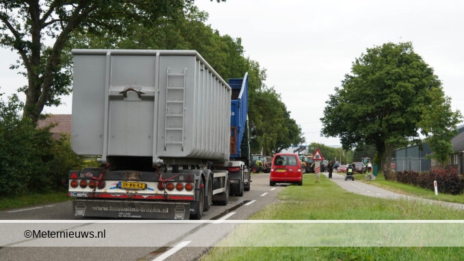 boeren blokkeren toegang naar attero Wijster5