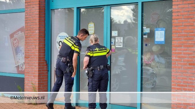 brandweer rukt uit voor mist generator winkel Groningen