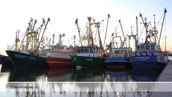 haven lauwersoog geblokkeerd visser