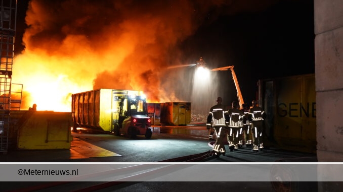 zeer grote brand Genemuiden