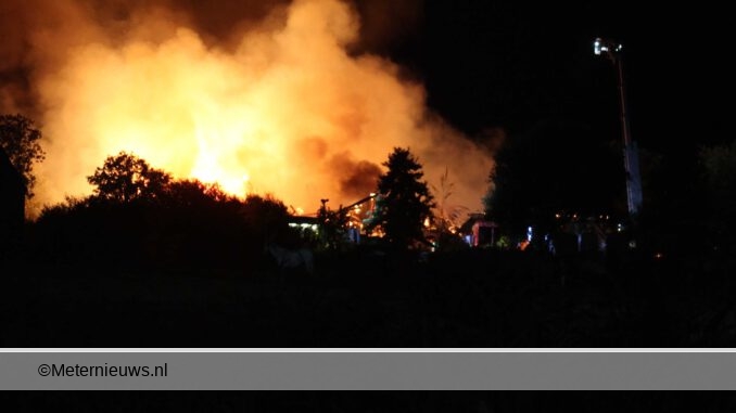 Zeer grote brand oosternieland