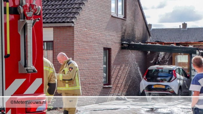 carport woning valthermond in brand