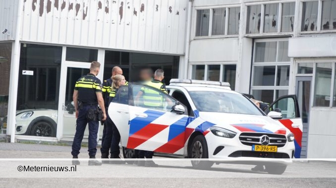 politie houdt verwarde man aan Hoogeveen