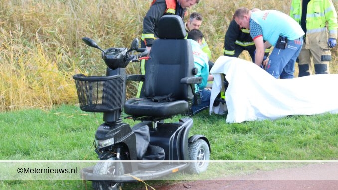 scootmobieler de sloot in Groningen