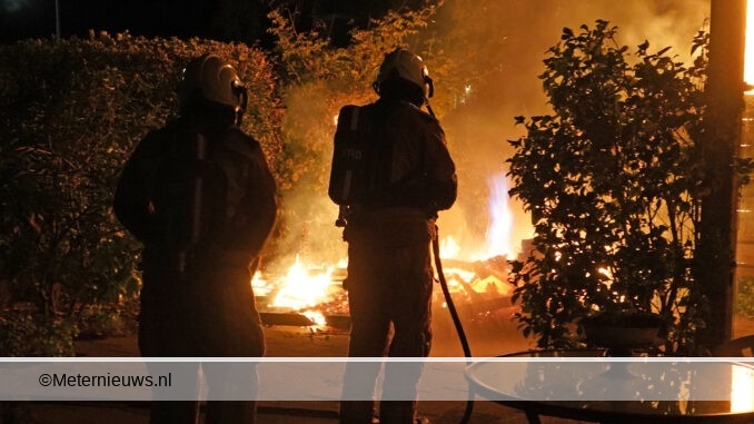 brandstichting tuinhuisje Assen