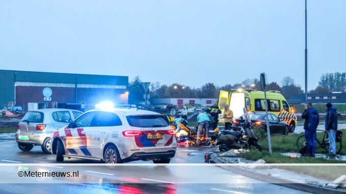 ongeval scooter auto Emmen