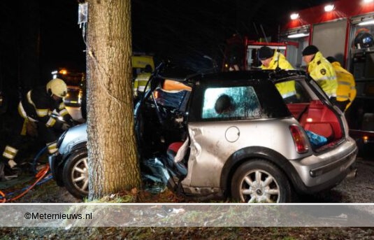 Ernstig gewonde na ongeval Waskemeer. Ernstig gewonde na ongeval Waskemeer.