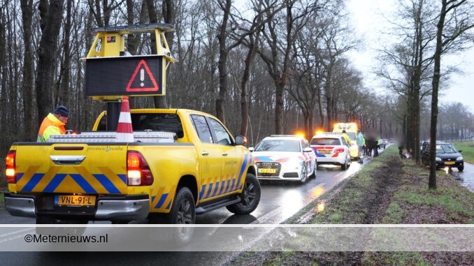 ongeval gewonde auto boom Meppen
