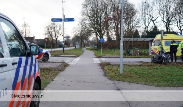 Ongeval scooterrijdster in Ubbena. Ongeval scooterrijdster in Ubbena.