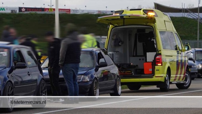 auto tegen auto in Assen