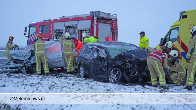 ernstig frontale aanrijding Exloermond