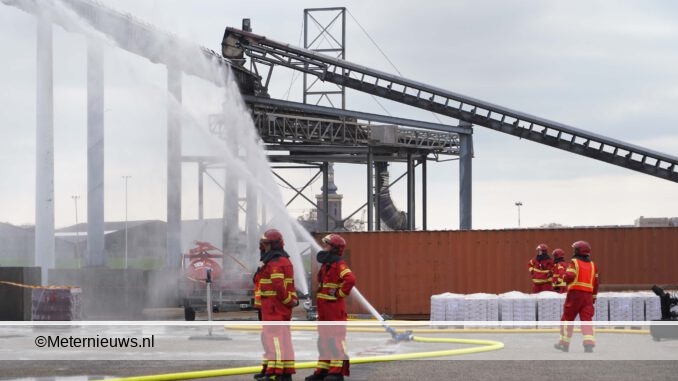 brandtransportbandinDelfzijl
