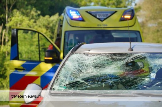Twee gewonden auto ongeval A7 Groningen.