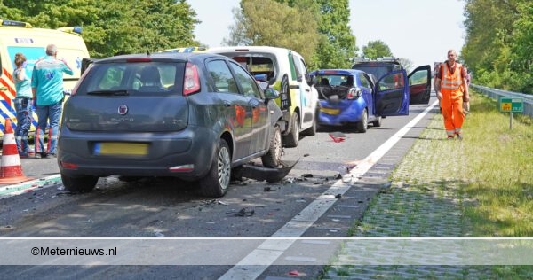 Kettingbotsing N377 Dedemsvaart. Kettingbotsing N377 Dedemsvaart.