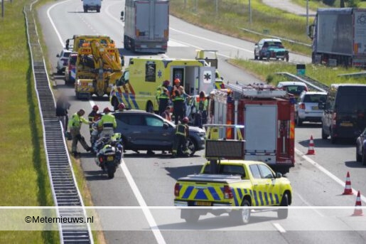 Twee gewonden na ongeval a7 Groningen.